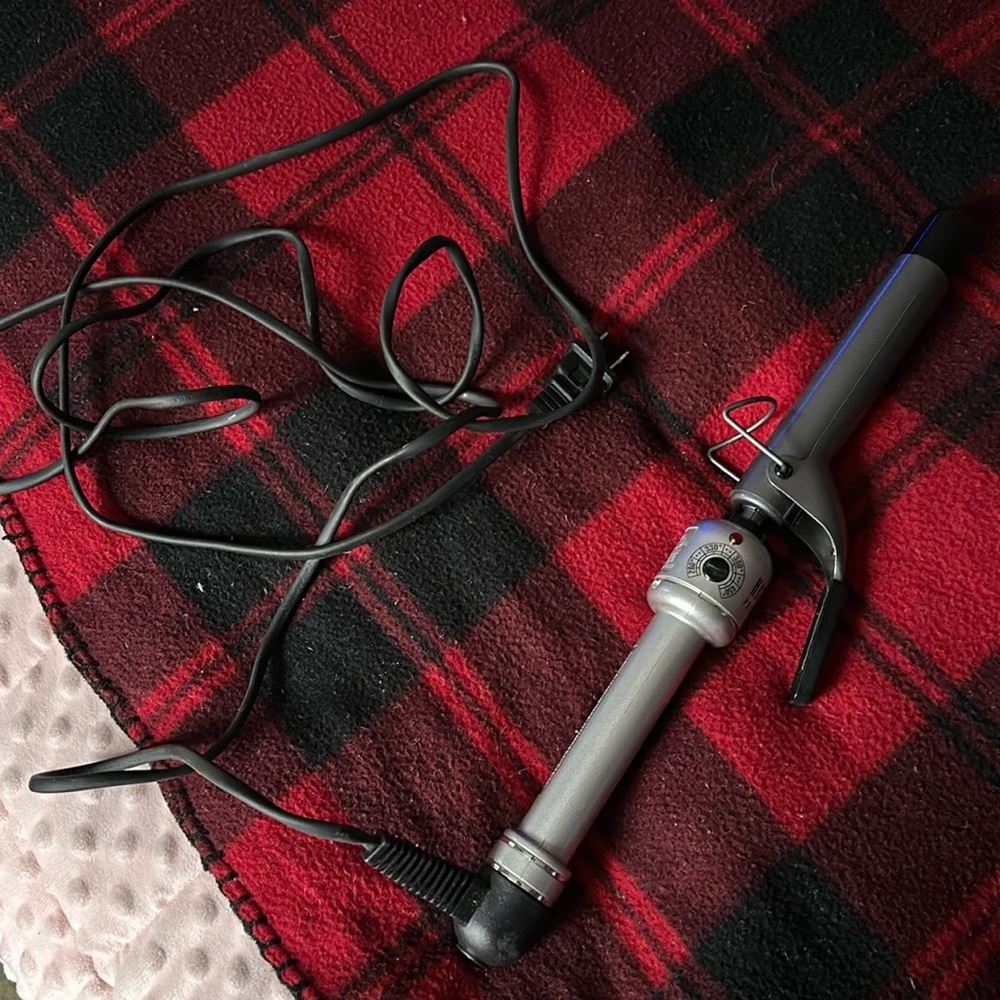 Hot Tools Curling iron